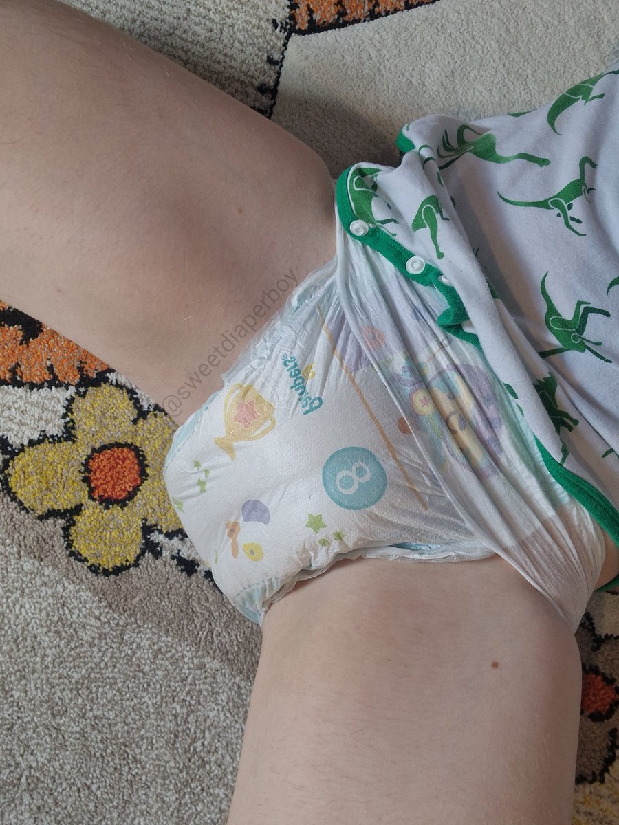 sweetdiaperboy tweet media