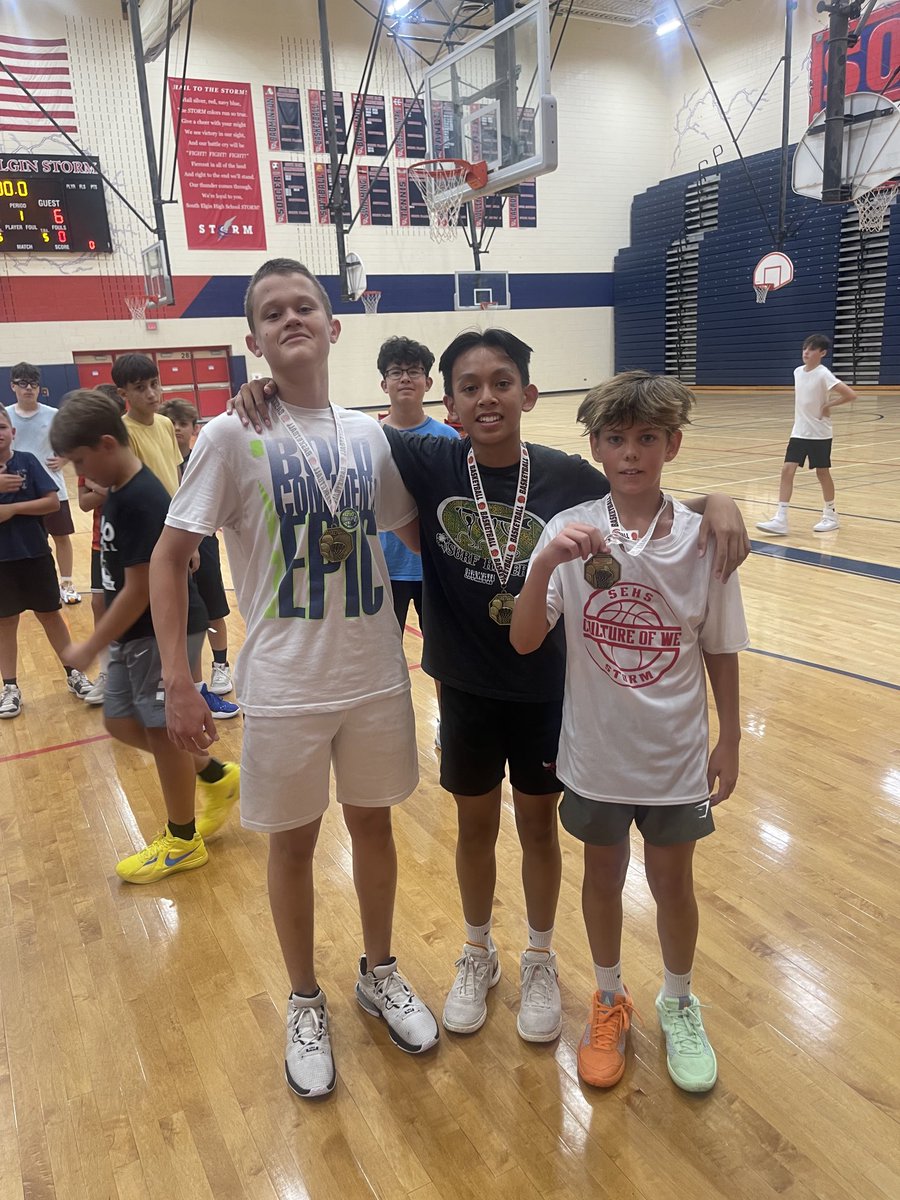 In a barn burner final the Day 3, 3 on 3 champs prevailed with an 8-4 victory! #medalup