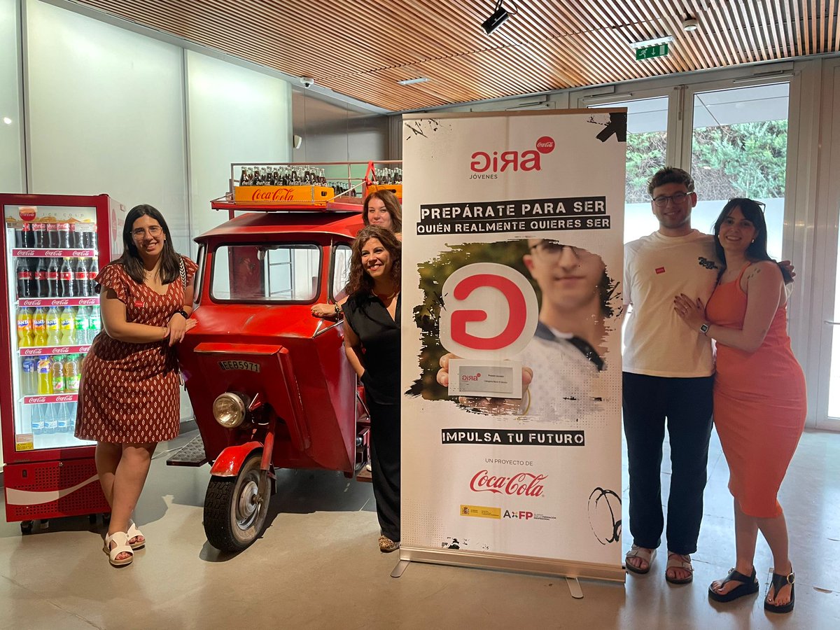 Ana Ambros tweet media