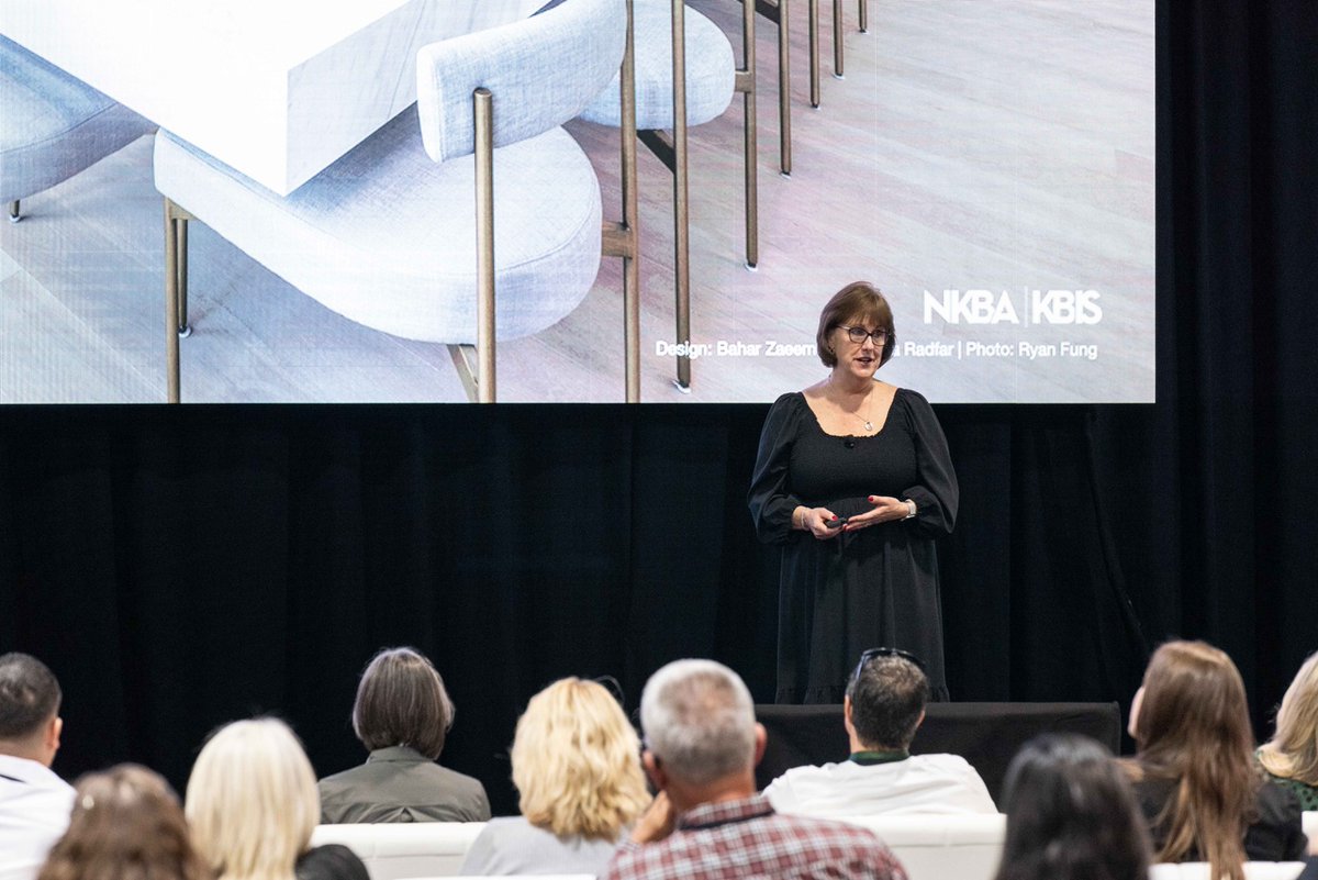 KBIS's tweet image. Get the latest trends shaping kitchen and bath design with @thenkba panels from #KBIS2024!

From &quot;Evolving the Luxury Customer&quot; to &quot;Five Key Trends Shaping the Future of Kitchen Design&quot; - watch more: bit.ly/3K7m1JU