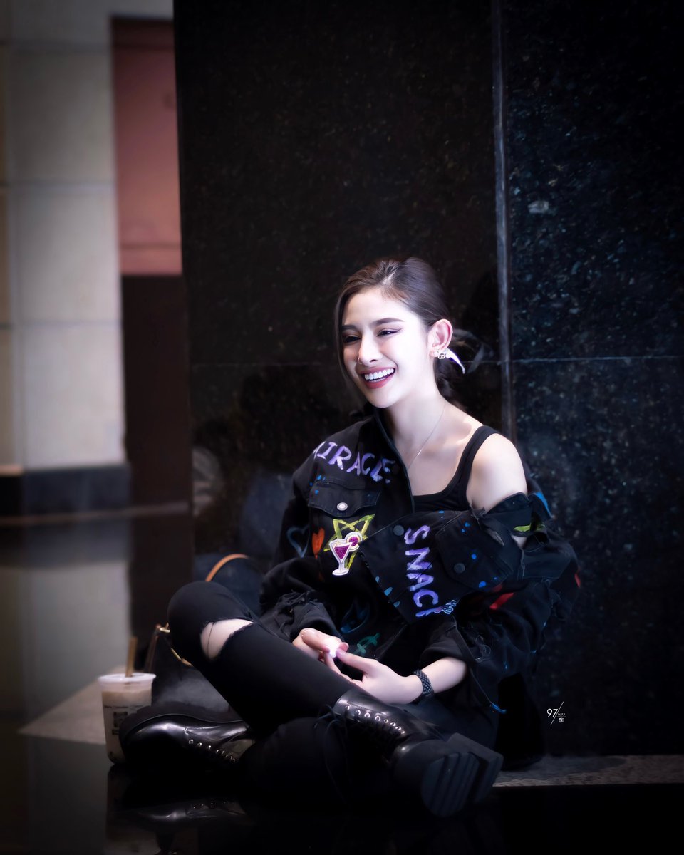 Ppct10's tweet photo. 🚨🌎โหวต Jam planet 🌎 🚨
มี๊ปี๊ จ๋าช่วยกันรี โควท โพสต์ทวิตนี้ให้หนูแน็กหน่อยนะคะ😘💜
📍: https://t.co/MKnflpaf2C
#สแน็กอัจฉรีย์ #SnackAjcharee
#VoteForSnack #Snack_Ajs
@Snack_ajs https://t.co/W7xgce4E3R