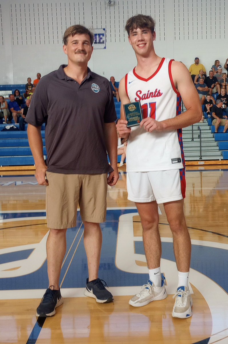 G_StuckOnSports's tweet photo. A great first senior All Star game is done!

@sydneyupton25 Won the girls game MVP and the girls three point contest

@JamesKrampits won the boys three point contest

@LiamNesbitt24 won our dunk contest

And @bmeverhart3 won our boys game MVP!

Thank you to everyone who came out! https://t.co/iimgxhOQgL