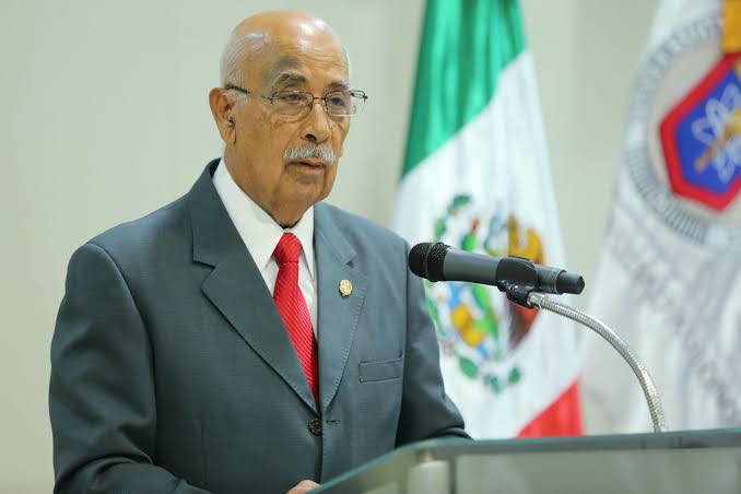 cesarmty's tweet photo. 🔴⚡️#ULTIMAHORA
Fallece Hector S. Maldonado, expresidente de la Junta Local de Conciliación, exsecretario de Trabajo en Nuevo León y maestro de la Facultad de Derecho y Criminología de la UANL. https://t.co/3GnpNHhnFA