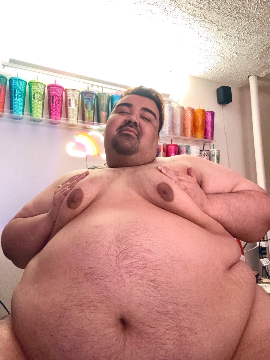 xxHughxMungusxx's tweet photo. Feeling extra stuffed, Iโve got the itis. ๐ท๐ฎโ๐จ#birthdaysuit #summerbody #stuffed
#slaypill #meninmakeup #yearroundhot #bigboyissues #bigboyszn #cuddleseason #superchub #wrestling #bigboy #chaser #bellyplay #fatguyseason #ssbhm #chub #gordo #chubbychaser #fatboy #gainer #belly #chub4chub #chub4slim #bearlebrity #bellyoverhang #squashing #crushing #gaychubchaser #gaystagram #gayman #gayboy #chaser4chub #over50Olbs #ssbhm
#superchubsquashing