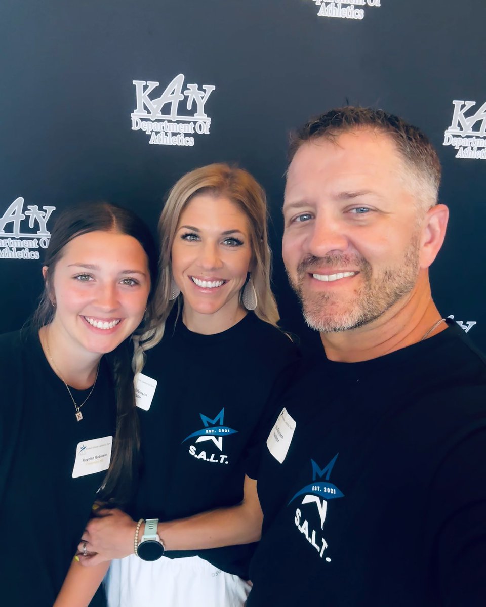 Jenna Robinson (@jrob081) on Twitter photo Rob household representing Freeman HS at the S.A.L.T. event today! 💙💛 #goldblooded <a href="/GoldenFHSEagles/">Freeman High School</a> Rob household representing Freeman HS at the S.A.L.T. event today! 💙💛 #goldblooded <a href="/GoldenFHSEagles/">Freeman High School</a>