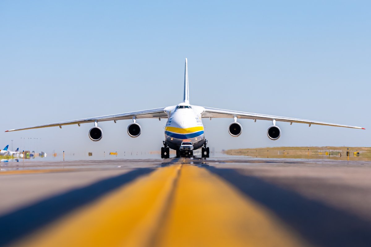 DENAirport's tweet photo. RARE VISITOR ALERT! 🚨 We were treated yesterday to the arrival of this Antonov 124-100. 

One of the largest aircraft in the world, it's specifically designed for carrying heavy or bulky loads - in this case, a helicopter. #AvGeek https://t.co/lzTcfe609b
