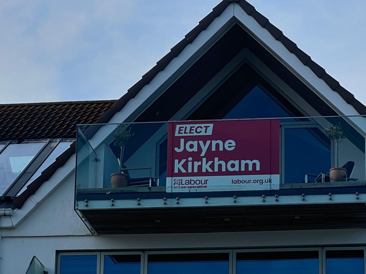 JayneKirkham4's tweet photo. #BigBoards https://t.co/jYEEQX8tNz