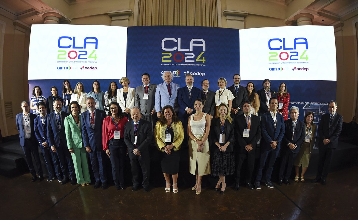 clarbitraje's tweet photo. ¡Éxito total en la CLA 2024! 🎉

El 20 y 21 de junio, en el emblemático Copacabana Palace, se realizaron debates de alto nivel sobre arbitraje, con ponentes excepcionales y un público de primer nivel.

#CLA2024 #Arbitraje #Networking #CEDEP #CAMCCBC #CLA40 #Profesionales https://t.co/m7N3XIHUhD