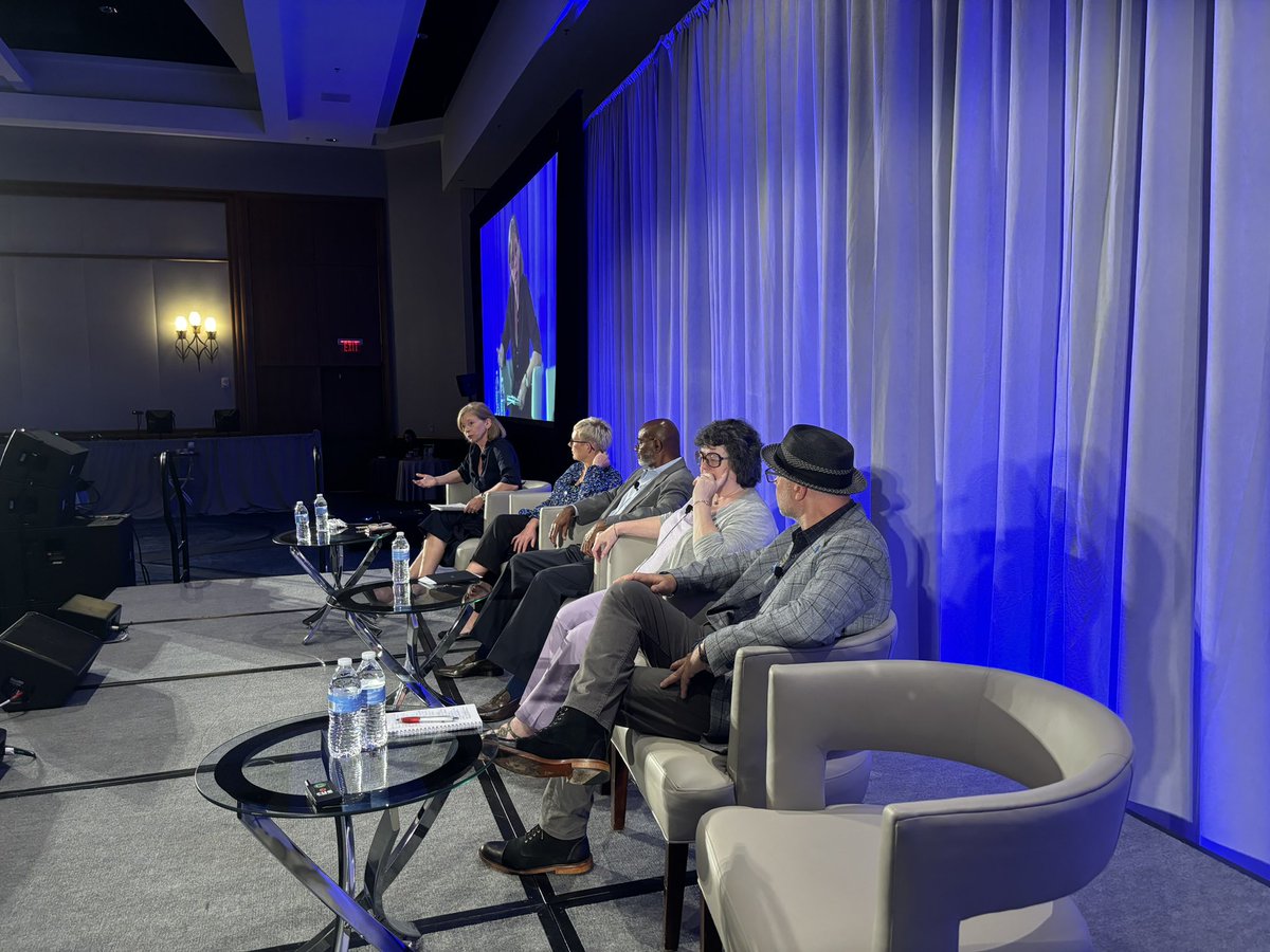 Cancer prevention occurs in the community. Today’s panel on collaborations between scientists and  community research partners highlighted how research wins when we work together <a href="/CRUKresearch/">Science and Innovation at Cancer Research UK</a> <a href="/AmericanCancer/">American Cancer Society</a>