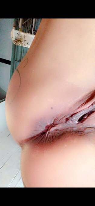 Deitada no cuzinho https://t.co/4bbli6ryli<a href="/tag/xhamster"class="tags"><span>#xhamster</span></a>