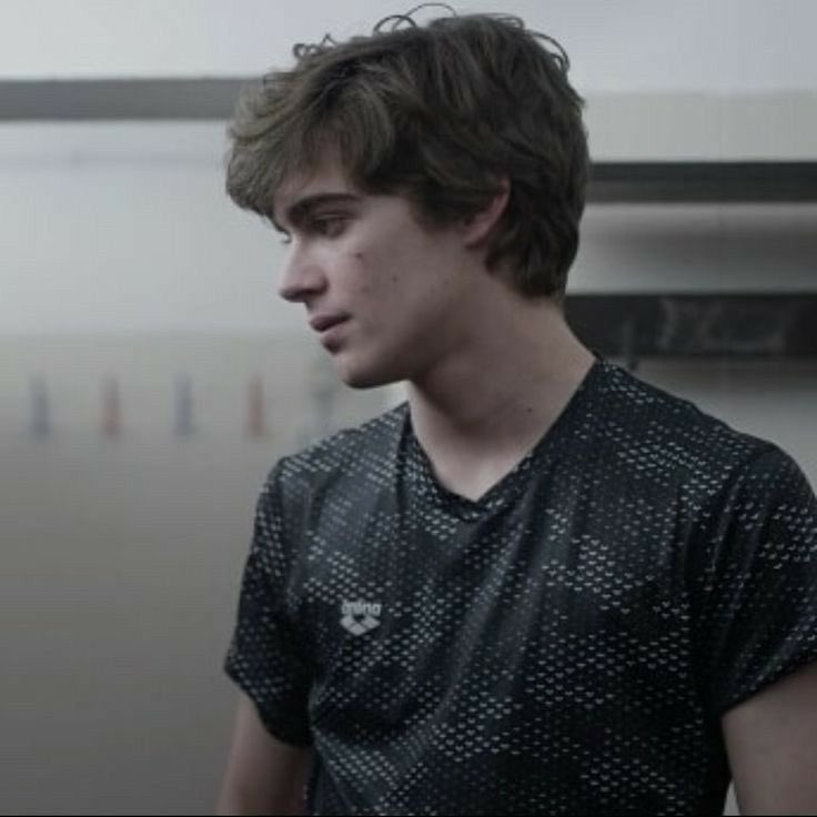 Theodore Nott tweet media