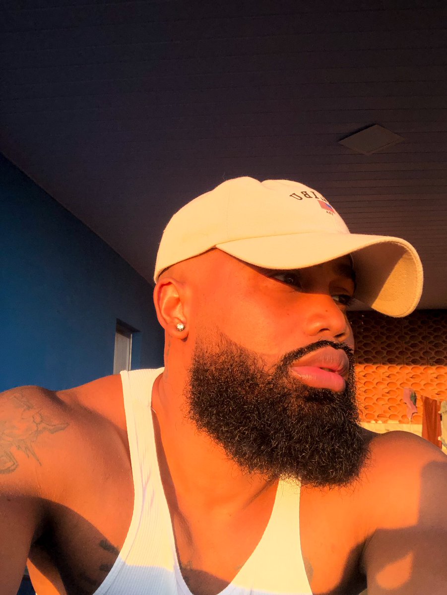 _lvccx's tweet photo. 🤷🏾‍♂️ https://t.co/KBbWCvGjJP