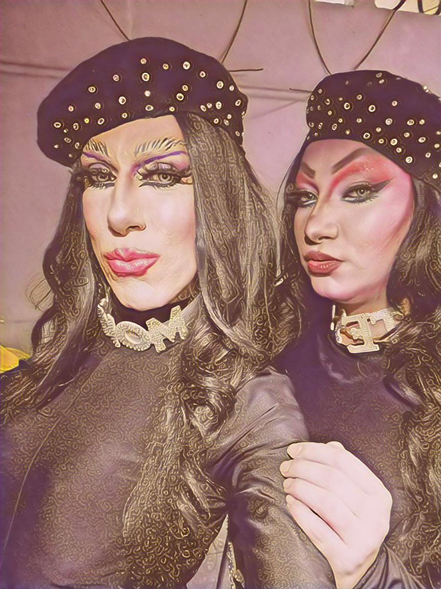 HeavenClubRetro's tweet photo. Mañana es nuestra "Noche de Despechadas!" Con Monica Herrera y Tess Durkheim solo en Heaven Club Retro Restaurante Bar 
Espectacular show 09:30 PM ✨🔥✨ 
Ven a llorar, pero de la risa! En #heavenclubretro show Drag Queen
Tarros de cerveza al 2x1 https://t.co/UCVwlajXS9