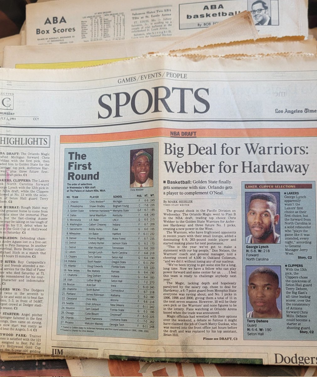 NotesnaScorcard's tweet photo. 🏀1993 So Cal Draftees via Jerry Crowe/LA Times ➕️2008 #NBA Draft preview via @FrankieBur /Inland Valley Bulletin 

@RonMFlores @LACourtReport 
@FullTimeHoops1 @Devin_Ugland 
@PeteMarshallLaw https://t.co/Hght4oCiFQ