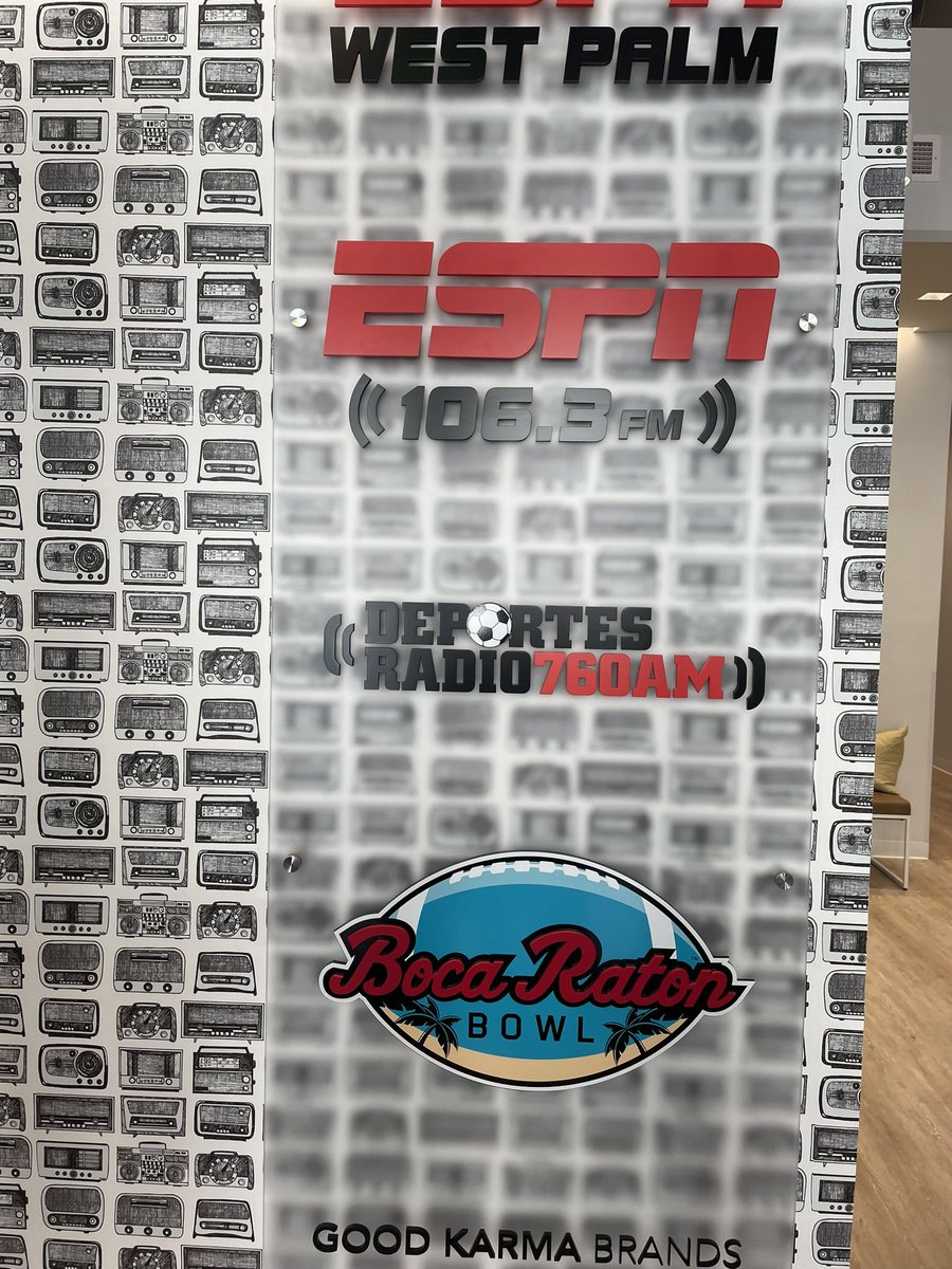 KeiserFootball's tweet photo. Just a few more days until we have our 7on7 on this field. Palm Beach County and Treasure Coast who will take home the 💵 5️⃣6️⃣1️⃣ or 7️⃣7️⃣2️⃣. Once again thanks to our sponsor @ESPNTop63 @ESPNWestPalm for helping us put on a great event. #GRIT #SeahawkFast 🦅💨 https://t.co/nKWjVGPOMw