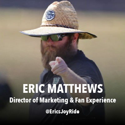 KuuleiAgbayani's tweet photo. GUEST ALERT: It could get cray Thursday morning as @HawaiiAthletics Dir of Marketing & Fan Experience Eric Matthews will join @12brecht and I in studio! Listen live at 8a on @HIsportsradio or https://t.co/PfWF8UAecH 🫵
Text (808) 888-5481 if you have a ? for #CaptainFun 📲 https://t.co/OEViUzF1xy