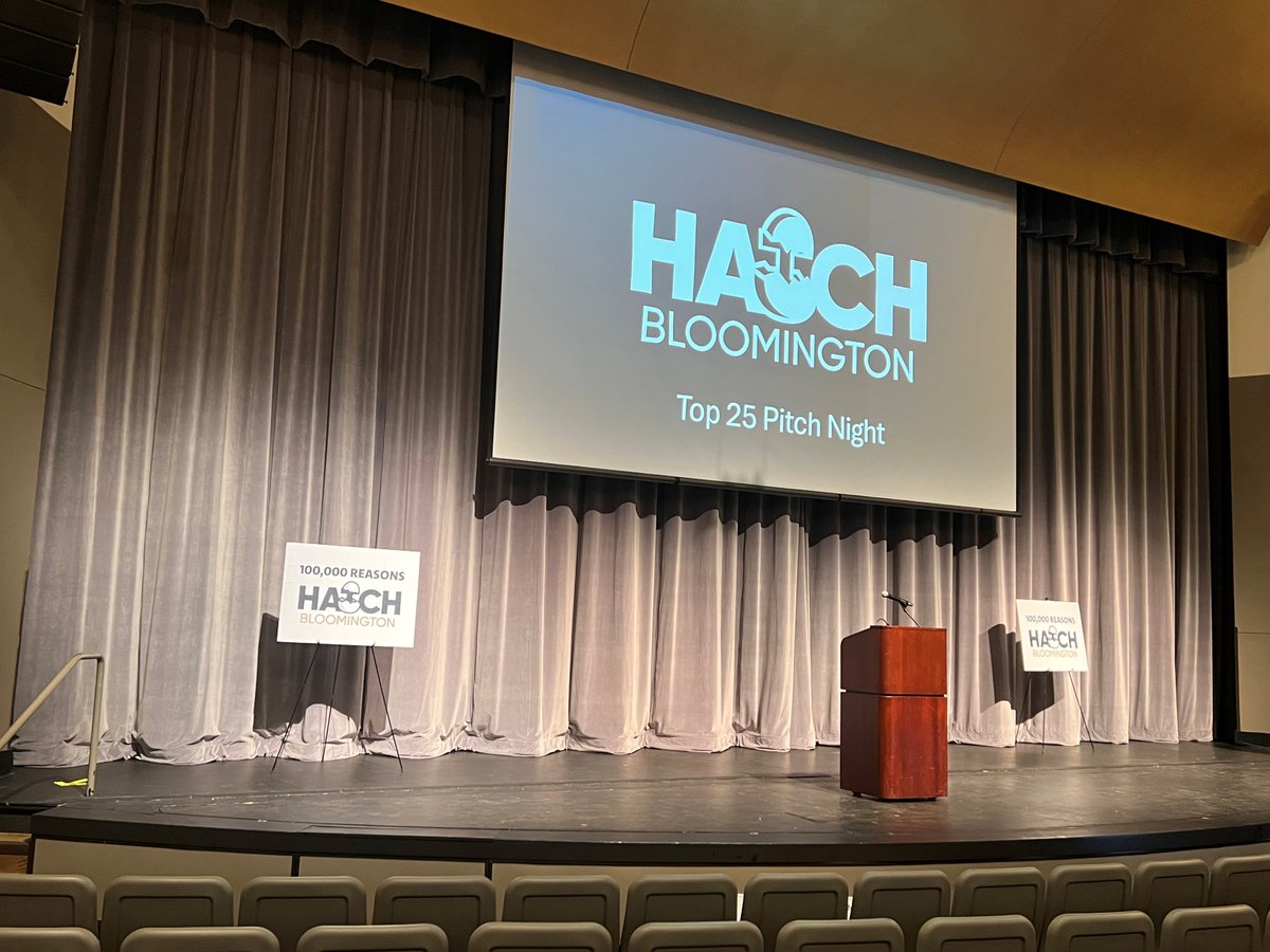 The #HatchBloomington Top 25 Semifinalist pitch round is underway tonight at Bloomington Civic Plaza! 

<a href="/MplsChamber/">Minneapolis Regional Chamber</a> <a href="/bloomington_mn/">City of Bloomington</a>