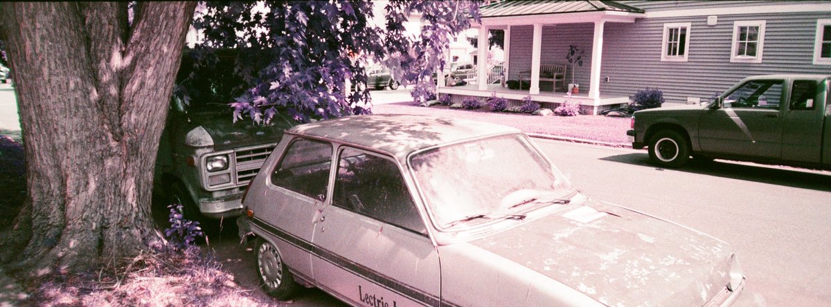Chrnaturephotos's tweet photo. First roll of from my Minolta P’s
Lomochrome purple 100iso
Reformed film lab
6/2024
#filmphotography #minoltaps #panoramic #lomochromepurple #lomography #lomochromepurple https://t.co/sqGFVjlE91