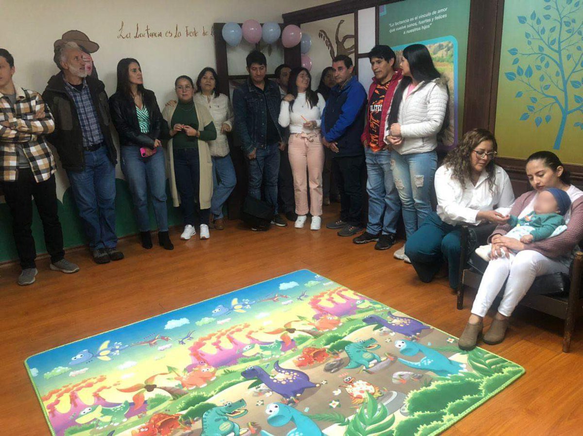BolivarIESS's tweet photo. #IEESteInforma | El @BolivarIESS inauguró Sala de Apoyo de Lactancia Materna en cumplimiento al Acuerdo ministerial 0049-2022 con @Salud_Ec.

🤱Promovemos la lactancia materna exclusiva de madres que se desempeñan como servidoras del @IESSec. https://t.co/nlIRapvphg