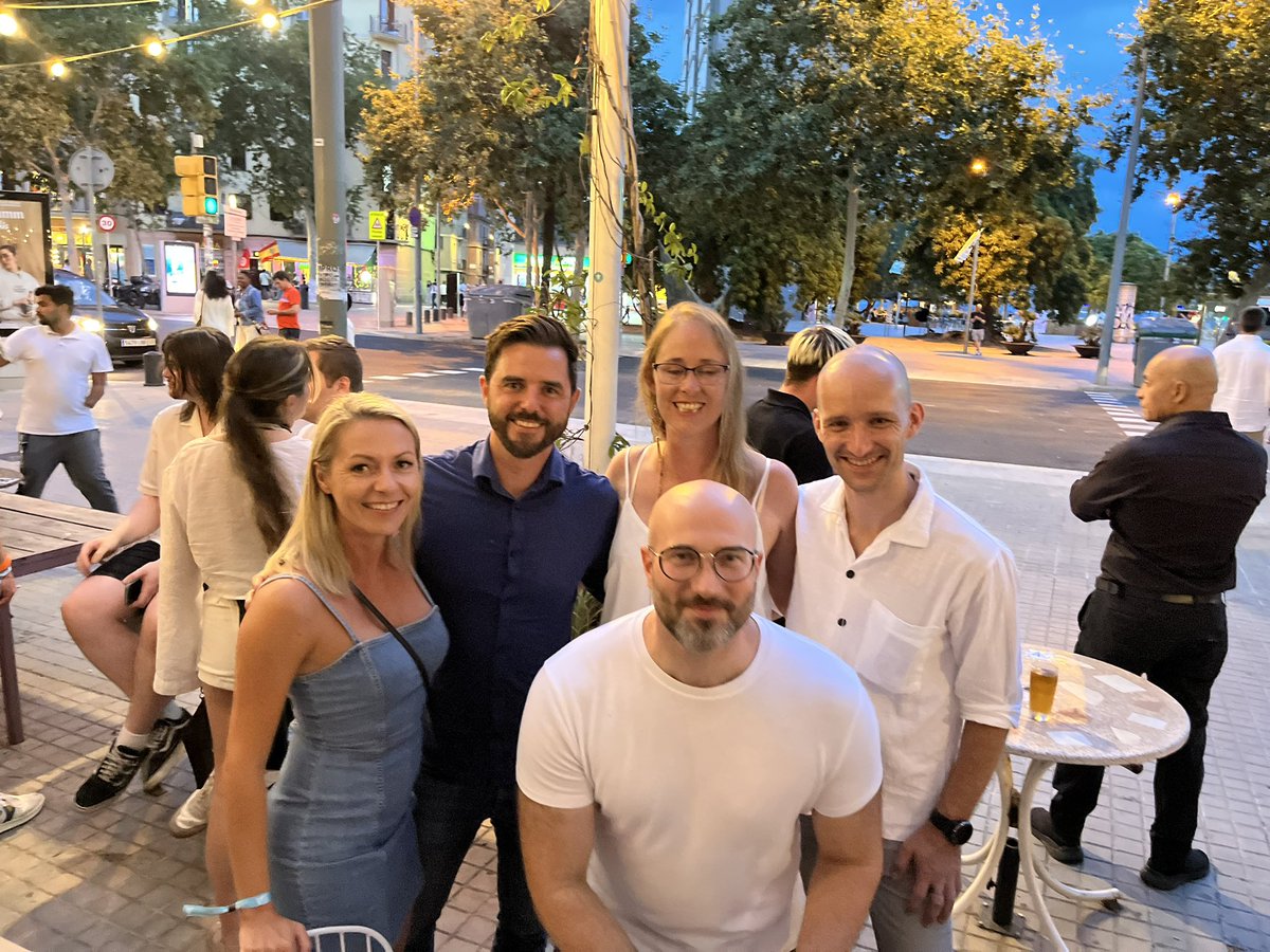 Amongst Algo NFT royalty at the <a href="/FolksFinance/">Folks Finance</a> party with <a href="/StudioSEV3N/">studiosev3n.algo</a> @Algo_Alex_NFT <a href="/Project_R4V3N/">projectraven.algo</a> <a href="/MaarsComics/">Maars</a> <a href="/PennyCrayonNFTs/">Captain Squishy & Fens</a>