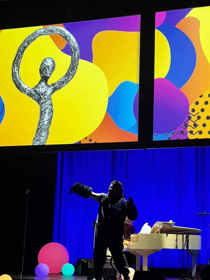 Ryan G. Hinds (@ryanghinds) on Twitter photo Hosted the <a href="/DoraAwards/">DoraMavorMooreAwards</a> this week and still haven't recovered 🤣 Congrats to all recipients, nominees, VIP Presenters, and organizers....had the time of my life ❤️🌟 Hosted the <a href="/DoraAwards/">DoraMavorMooreAwards</a> this week and still haven't recovered 🤣 Congrats to all recipients, nominees, VIP Presenters, and organizers....had the time of my life ❤️🌟