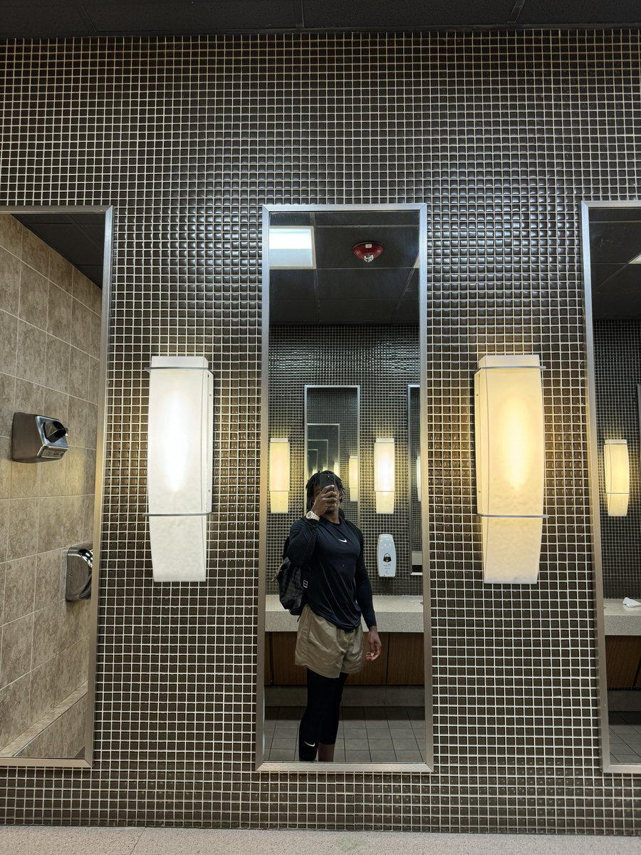 ProjectSupremee's tweet image. GYMMMM
