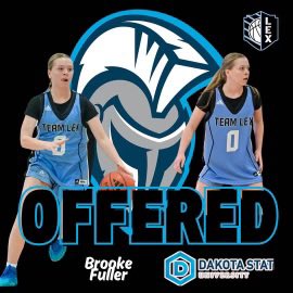 BrookeFullerTX's tweet image. After a great visit with the coaching staff I’m very excited to have received an offer from Dakota State University. @dakotastate_wbb 
Thank you for believing in me @DCMoe19 @coachleier @Carter_Malone1!
#SoDak #FastFreeFun
@teamlexaustin @AndersonWBBall