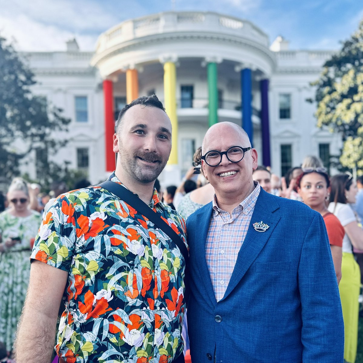 JeremyComeau's tweet photo. What a lovely broach and what an amazing honor to meet @JimObergefell! 🏳️🌈❤️#OutForBiden #LGBTQ https://t.co/vT7G7iDixk