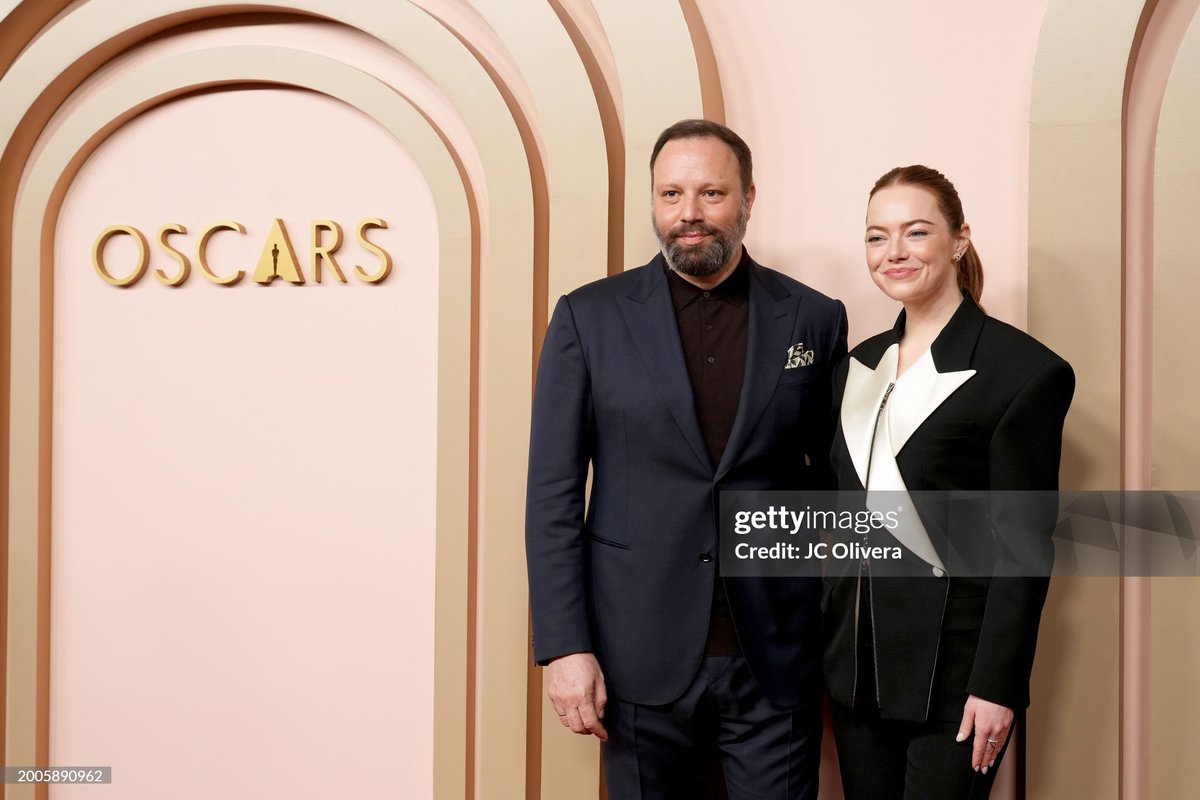 GettyStockRP's tweet photo. → #GettyStockRP📷 › 𝖦𝖺𝗅𝗅𝖾𝗋𝗒 › 𝖯𝗁𝗈𝗍𝗈𝗌 
𝖡𝖾𝗏𝖾𝗋𝗅𝗒 𝖧𝗂𝗅𝗅𝗌, 𝖢𝖺𝗅𝗂𝖿𝗈𝗋𝗇𝗂𝖺 — 𝖡𝖾𝗏𝖾𝗋𝗅𝗒 𝖲𝗍𝗈𝗇𝖾 and 𝖸𝗈𝗋𝗀𝗈𝗌 𝖫𝖺𝗇𝗍𝗁𝗂𝗆𝗈𝗌 attends the 𝟫𝟨𝗍𝗁 𝖮𝗌𝖼𝖺𝗋𝗌 𝖭𝗈𝗆𝗂𝗇𝖾𝖾𝗌 𝖫𝗎𝗇𝖼𝗁𝖾𝗈𝗇 𝖺𝗍 𝖳𝗁𝖾 𝖡𝖾𝗏𝖾𝗋𝗅𝗒 𝖧𝗂𝗅𝗍𝗈𝗇. https://t.co/FiC03AtJ2d