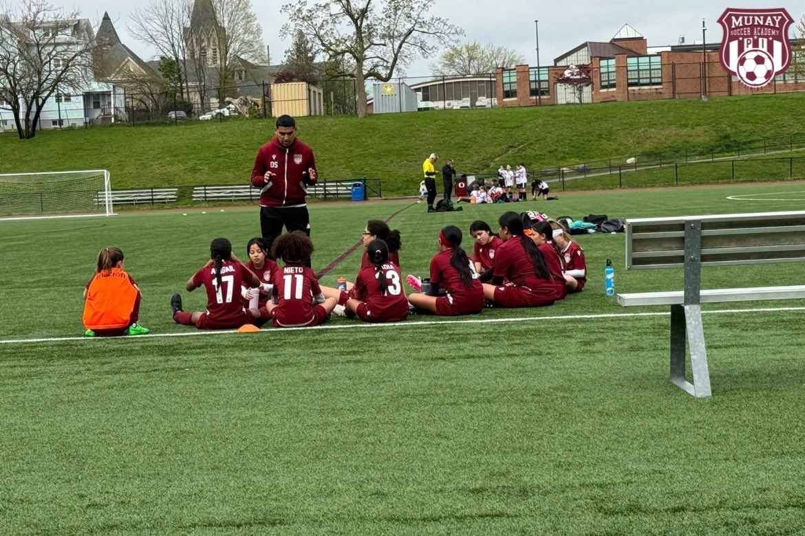 MunaySoccer's tweet photo. Congratulations to our Munay G2013 Chelsea team on another great season. We are so proud of all your growth and development ⚽️🔥 Thank you Coach @davidsassano_14 for your guidance and leadership!

❤️Love the game. Develop your skills.⚽️

PLAY. HAVE FUN. DEVELOP https://t.co/ITi74XAQ8a
