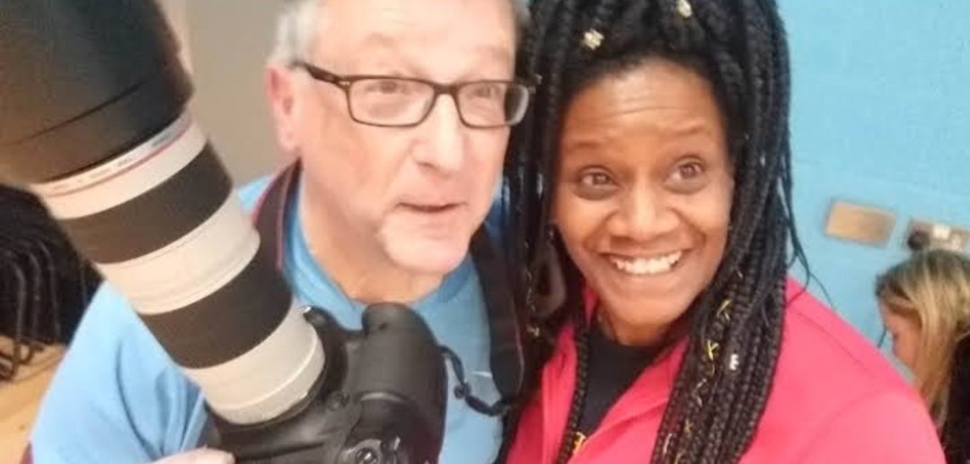 InTheChatTime's tweet photo. @sigiburger That's not radom to gal who knows  #galtalk😅 Are you bonding or weaving Sigi😁 I'm sure  this is an easy help; we want you to your best AND @CliveJonespr will be on the side with that camera 📷 Had to shout you out for your slick shooting 45/45, 💯 % on Saturday🌟 👏👊🏾💪🏻 https://t.co/0Tp8ebiPYc