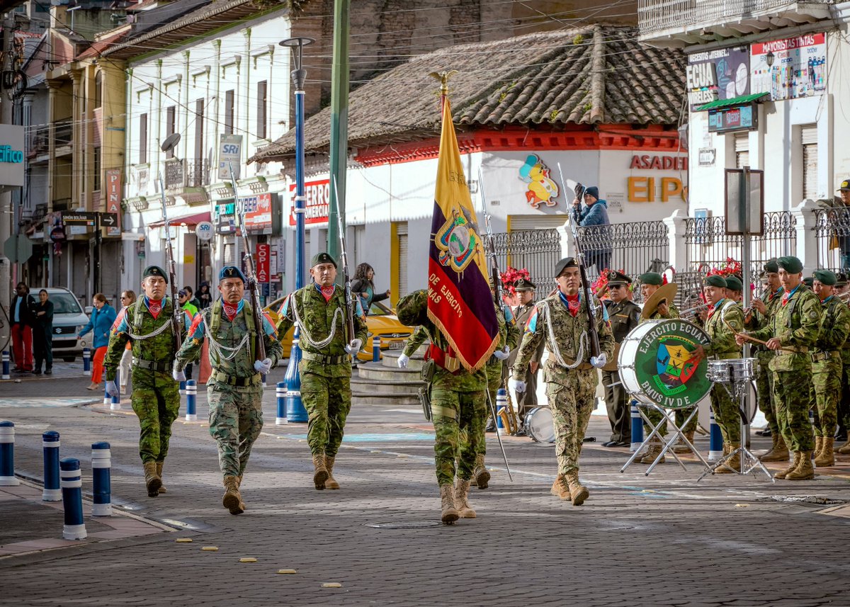 GADOtavalo's tweet photo. Durante el acto cívico se rememoró la guerra independentista en la que fue decisiva la Batalla de Ibarra y la anexión de Ecuador a la Gran Colombia, creándose la provincia de Imbabura el 25 de junio de 1824.
#200Años #BicentenarioImbabura 
@bellhermosa https://t.co/acsWDa7N59