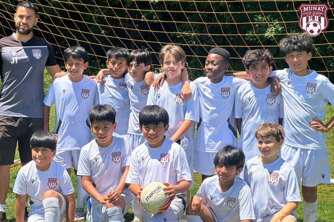 MunaySoccer's tweet photo. Congratulations to our Munay B2013 Barca team on another great season. We are so proud of all your growth and development ⚽️🔥 Thank you Coach @jtravagli_ for your guidance and leadership!

❤️Love the game. Develop your skills.⚽️

PLAY. HAVE FUN. DEVELOP https://t.co/UTPk4XtI28
