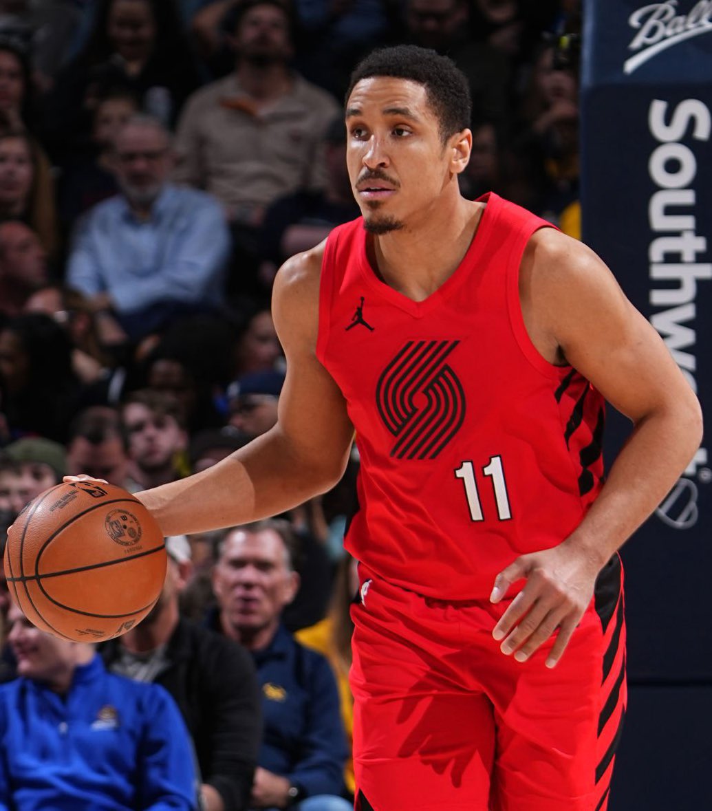 TheDunkCentral's tweet photo. The Wizards could place Malcolm Brogdon on the trade block, per @MikeAScotto https://t.co/rQhxzYARtX