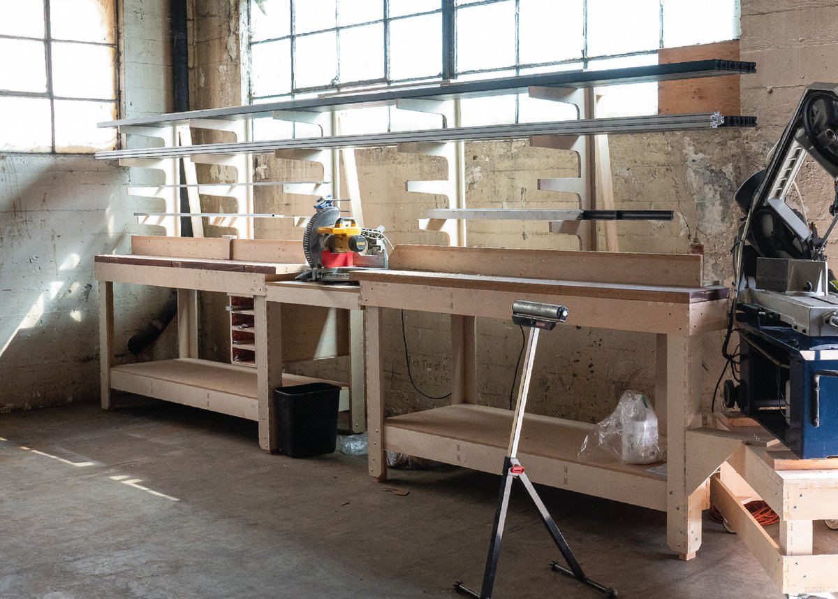 ForgeGraphic's tweet image. When it comes to SEGs we’re a cut above, and with this new dedicated frame cutting station created by our engineers we’ll be able to make them even more efficiently. Woot!
---
Check out our SEG projects page for examples: forgepdx.com/work/seg-graph…
---
#SEGs
#siliconeedgegraphics