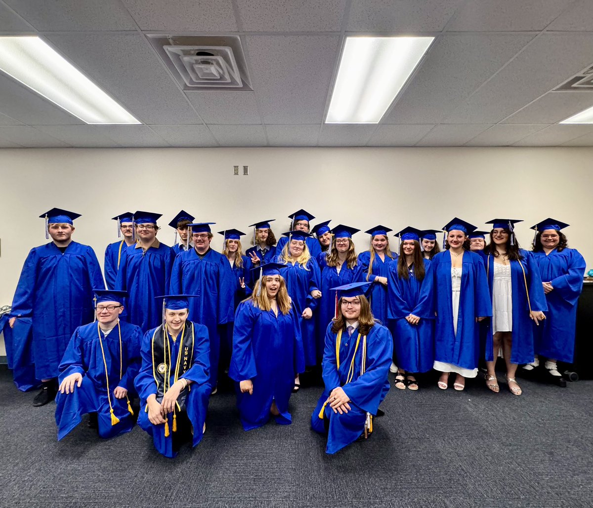 MFitzTeach's tweet photo. Happy summer from your favorite InnoTech teachers and staff π₯° see you in the fall! Stay tuned for Fitzβs summer adventures #ilovemyjob #bestcoworkers #iteachmath https://t.co/DyrLLUoSCw