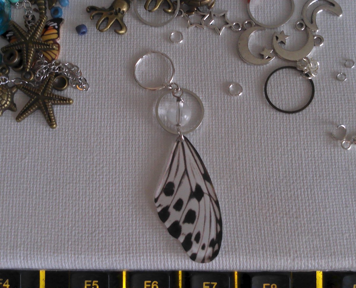 IRGRL's tweet photo. These are resin butterfly earrings!
What do we all think of these?

They will be up soon!
https://t.co/tzBihhxFbM 

#dangleearrings #butterflyearrings #butterflies #etsy #earringdesign https://t.co/K6ei1ioVtB