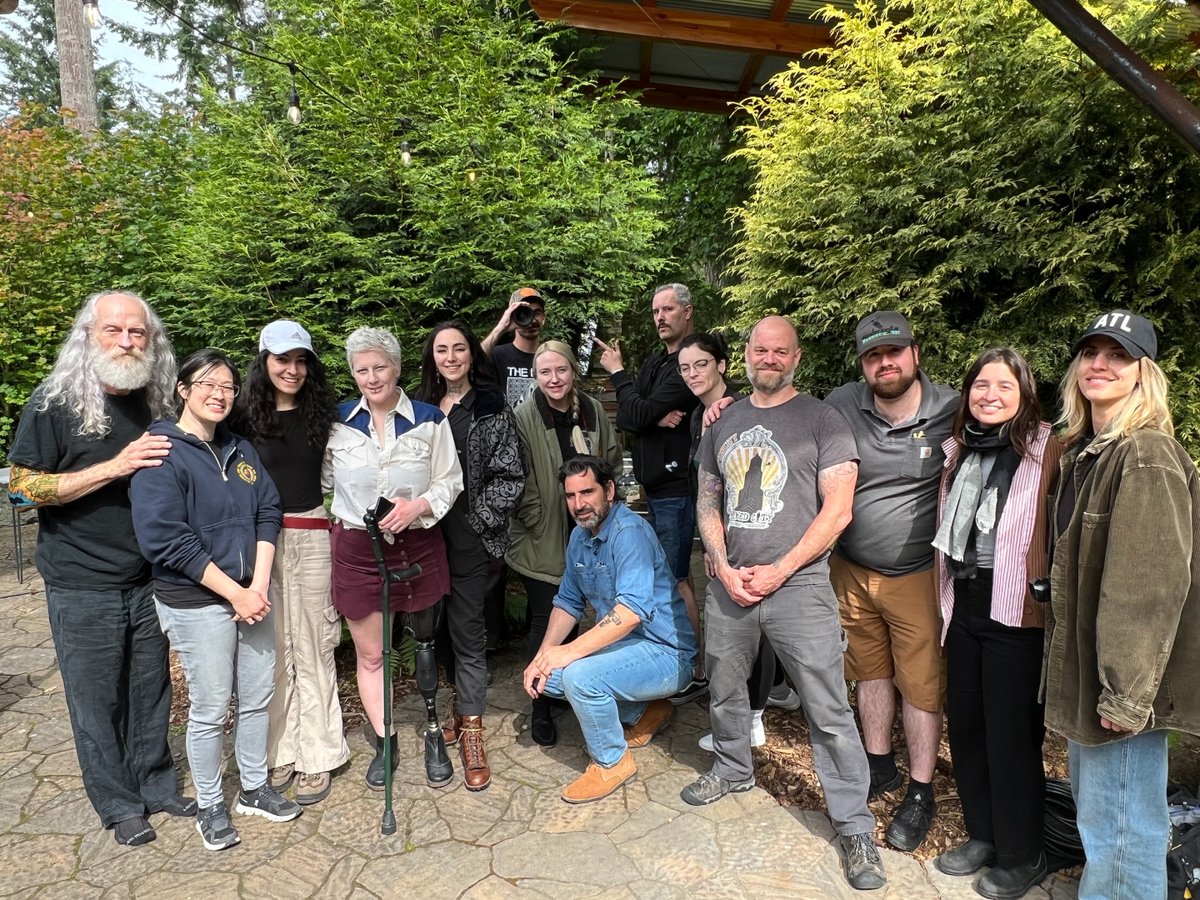 wafilmworks's tweet photo. 🎬 We love sharing Small Budget Production Initiative success stories! “Branches” came in conditionally approved, and became certified after getting fully funded. We had a great time visiting the set on Whidbey Island!
#FilmInWA #FilmInWashington #WashingtonFilmworks https://t.co/MydvugS0n6