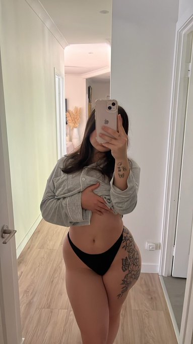 Goodmorning ☺️ https://t.co/1XlXJ9cIX5