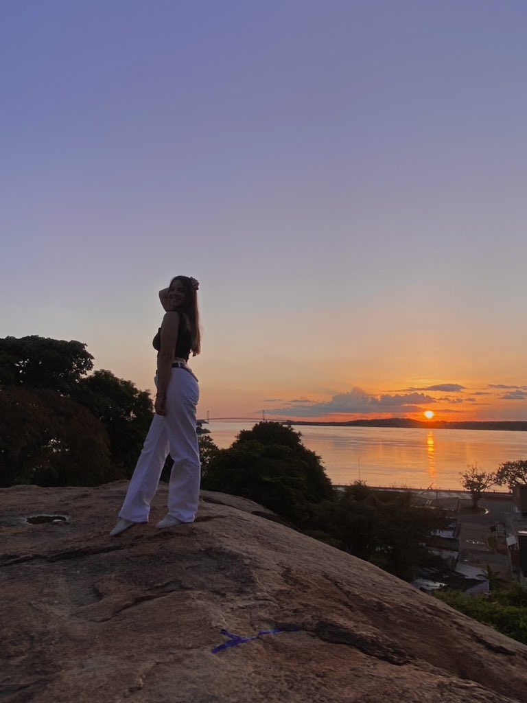 Sea lo que sea que pase que solo pueda disfrutar de la vida todos los días ♥️✨