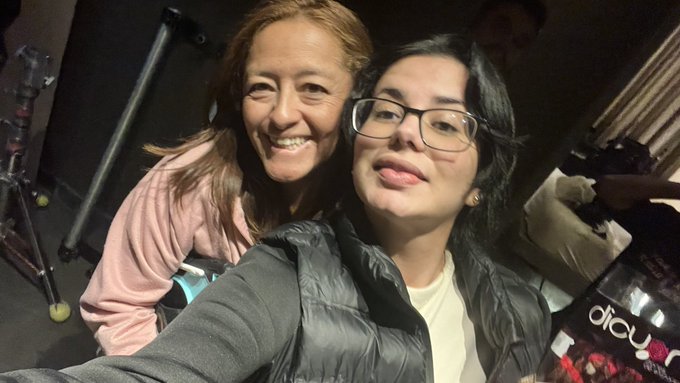 Fuera del aire como Coordinadora de intimidad de ESTT ❤️❤️ https://t.co/4KWJa5d8eP