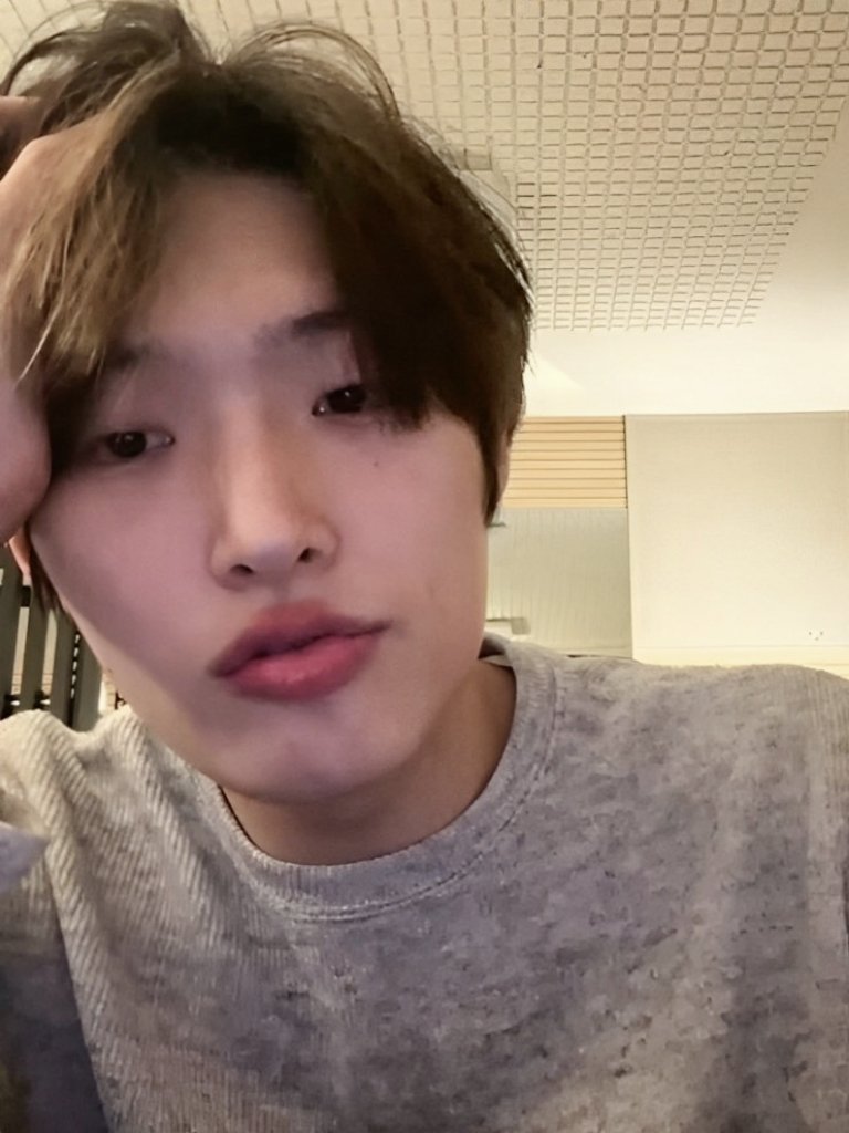 ؘ (@mglooks) on Twitter photo 