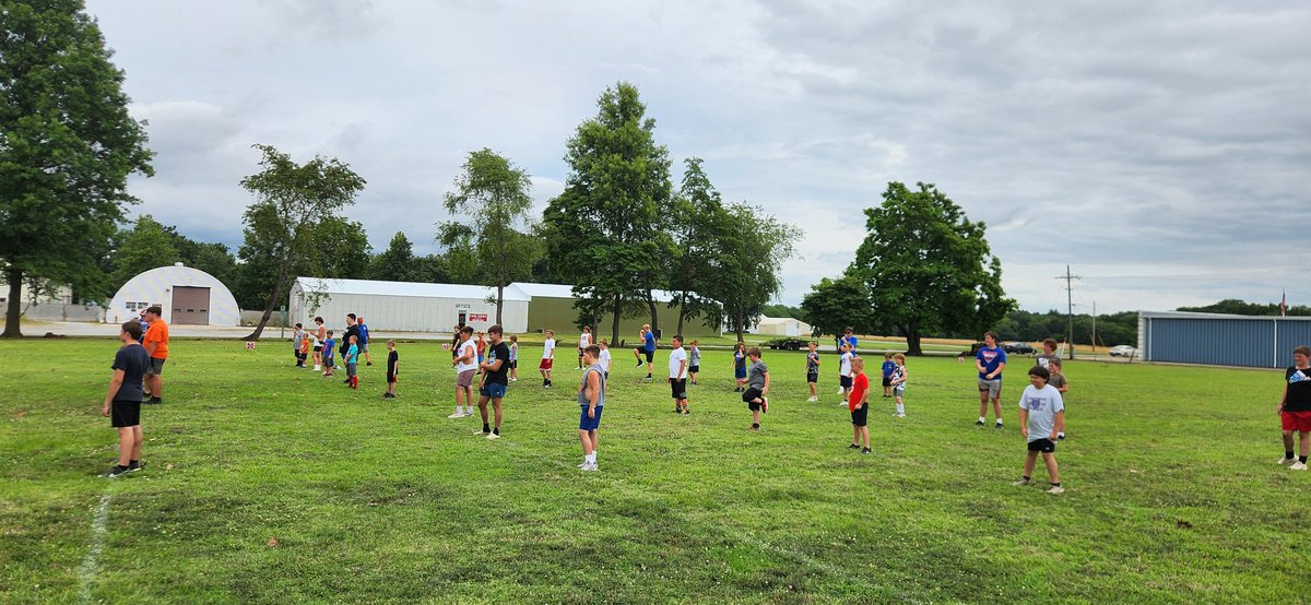 Spillan_66's tweet image. Day 3 of @CZR_Football Camp was all about speed and agility work! Future is bright for Bearcats Athletics! Last Day of camp will conclude with our 7 on 7 tournament and a couple of surprises! Everyday Is A Great Day To Be A Bearcat! #TogetherWeWill #BBS24 @CHS_Bearcats