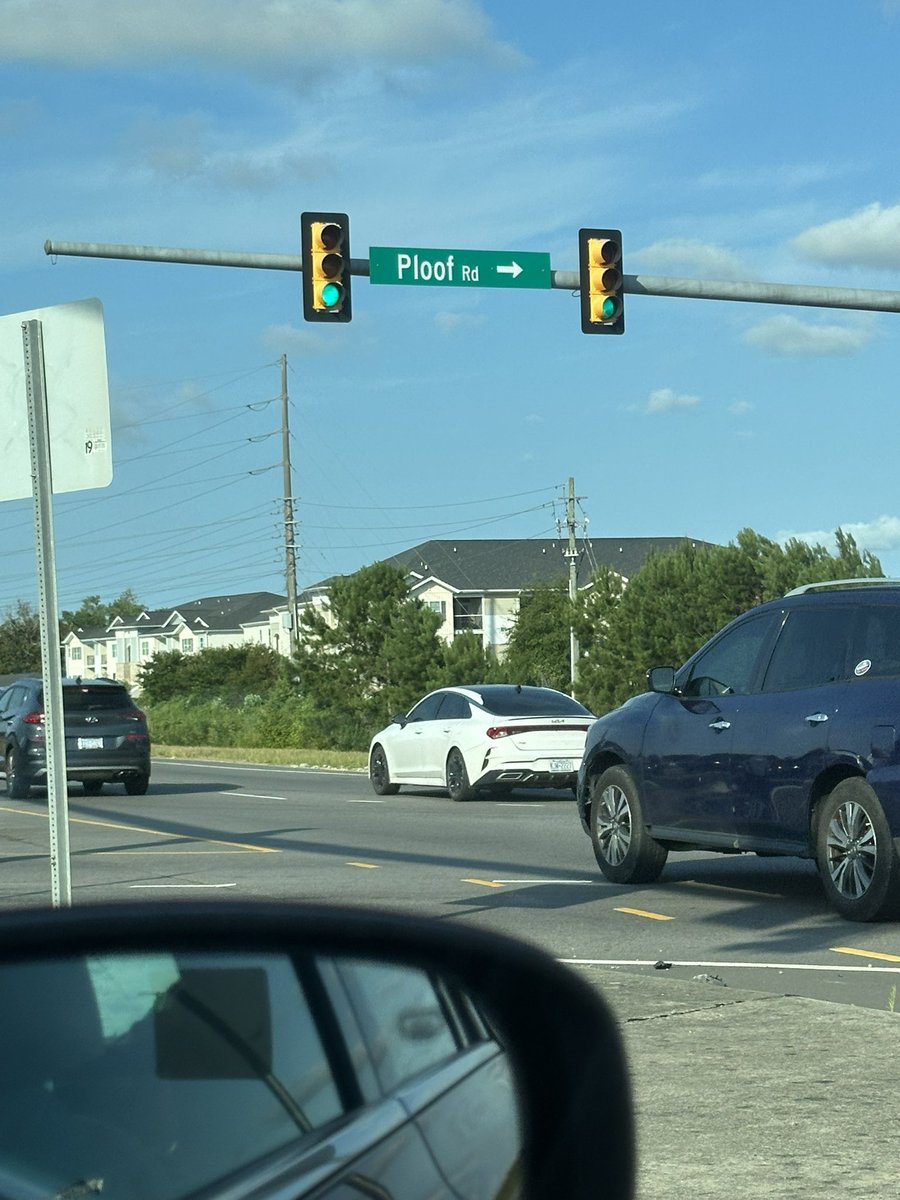 JayNFisher's tweet photo. @ManAndBone971 @CommonManRadio @ThePanamaTed @DegenerateTBone Spending the week in Holden Beach, NC, went to visit family up near Wilmington for dinner. This was the street we had to turn on to meet for said dinner. #Ploof https://t.co/HtR46zYglC