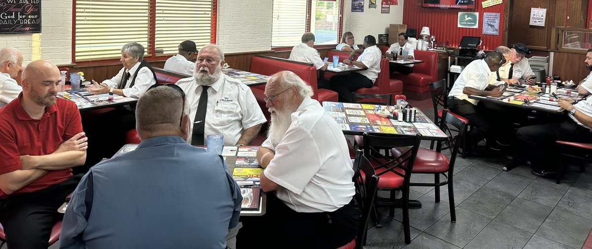 Village Travel tweet media