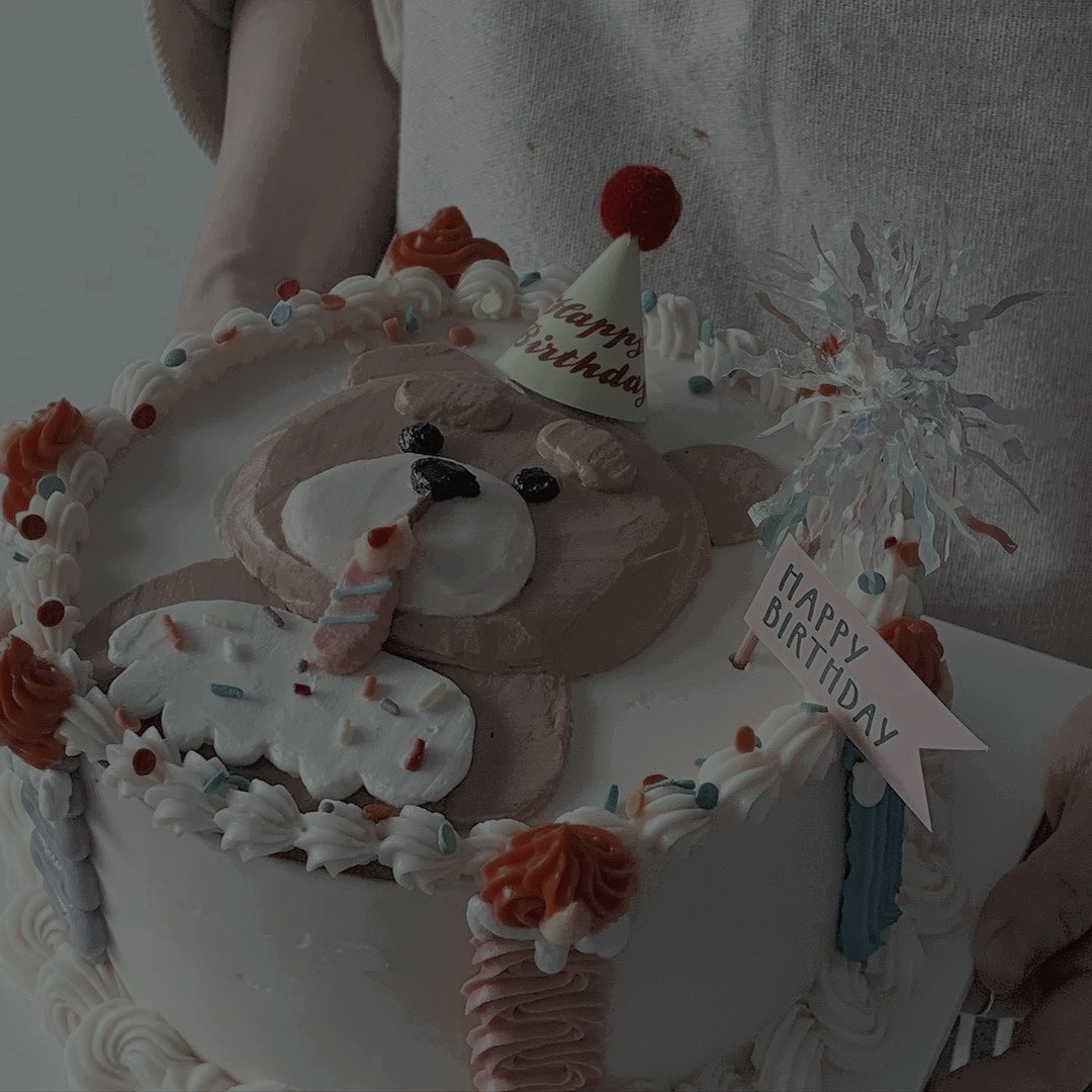 𝐜͟𝐨͟𝐥͟𝐮͟𝐦͟𝐛͟𝐚 . (@wearestargazing) on Twitter photo 