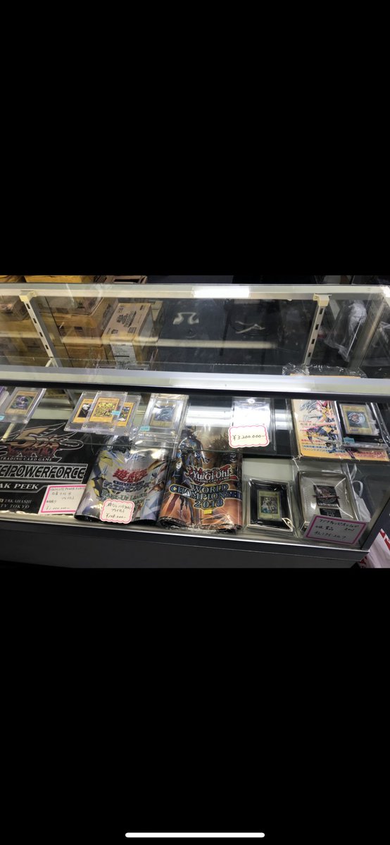 sunkis2007's tweet photo. Should buy it back in the day, I heard the leak copy got sold 250k usd that crazy 🤪 was around 20-30k usd back in the day lol https://t.co/pI6GyWrSaS