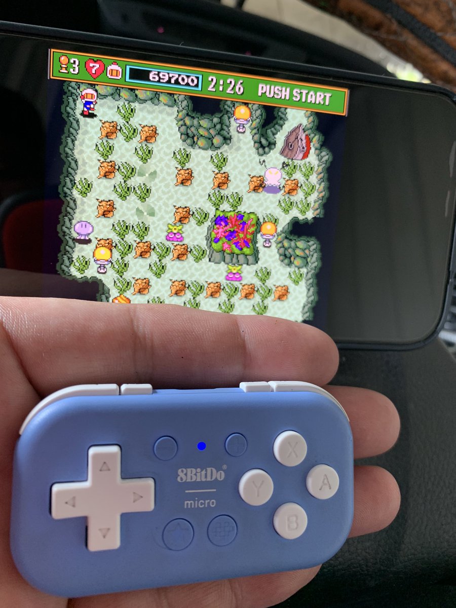 Hkrrm89's tweet photo. 8BitDo microを購入

スティック操作より十字キー操作の方がレトロゲーはやりやすい

待機中の暇つぶしに最高過ぎる🎮

#8BitDomicro
#delta
#レトロゲーム https://t.co/ugYvV8zZKl