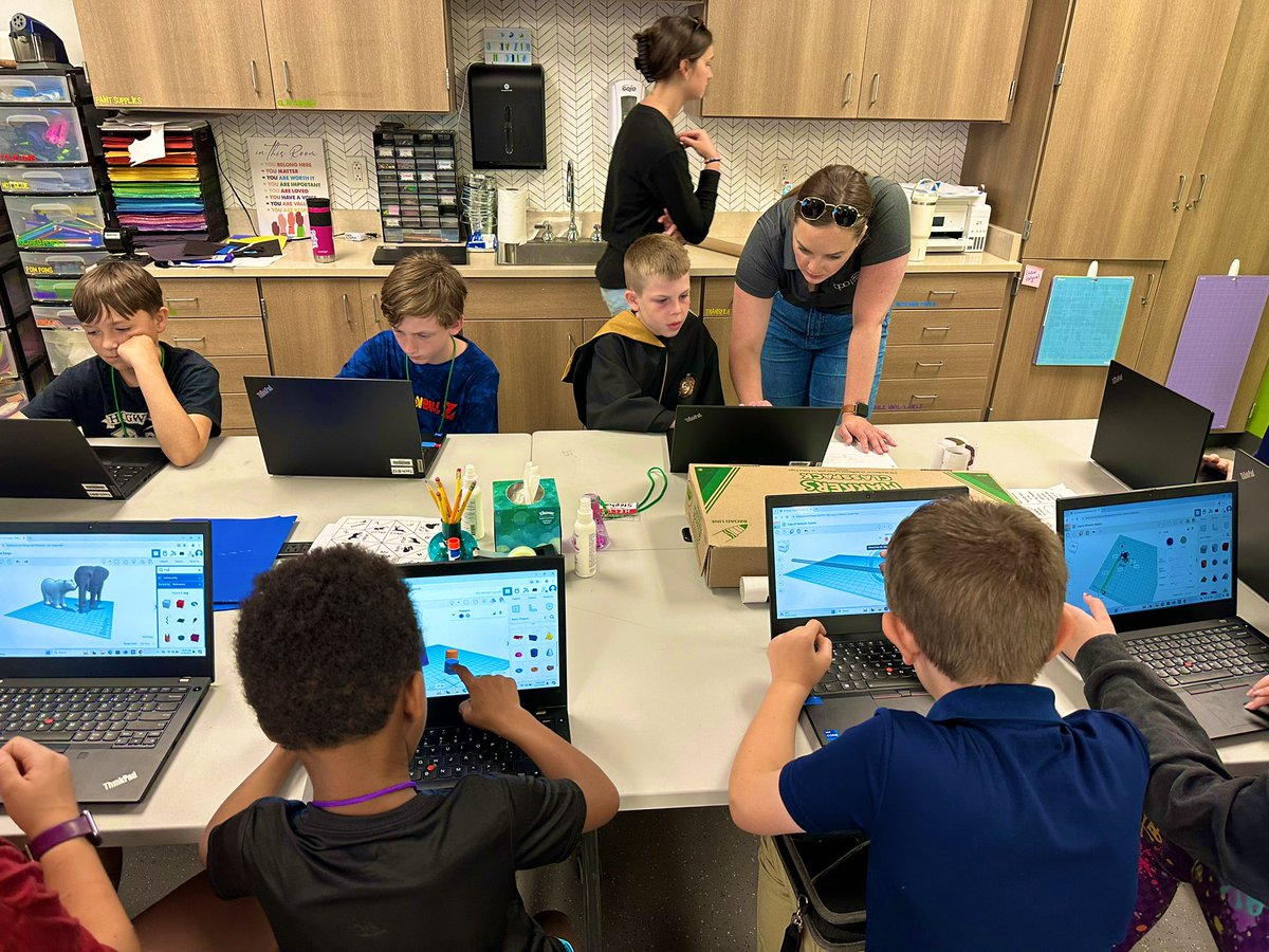 IT_with_HD's tweet image. #ourbmsa 1st Wizarding Tech Academy has had a magical start this week with 1st year wizards designing their own wands on @tinkercad playing Quidditch &amp; making their own electrical circuit LED wand prototype. We &lt;3 seeing our #BioMedBPA students use their leadership skills!