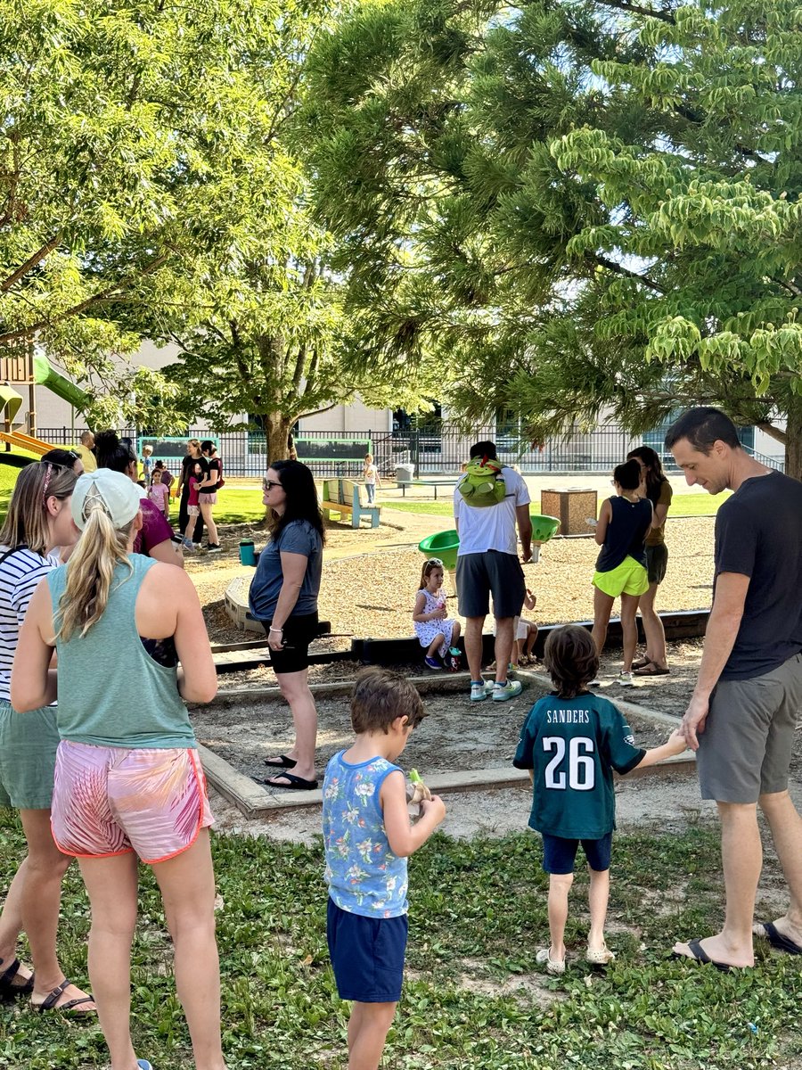 Mary Lin Elementary School (@apsmarylin) on Twitter photo We enjoyed welcoming our Rockets for a summer play date! <a href="/msbringslid/">Denise Bringslid</a> <a href="/katie_zubrowski/">Katie Zubrowski</a> 🚀🚀🚀 We enjoyed welcoming our Rockets for a summer play date! <a href="/msbringslid/">Denise Bringslid</a> <a href="/katie_zubrowski/">Katie Zubrowski</a> 🚀🚀🚀